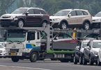 Vietnam's car import value continues skyrocketing