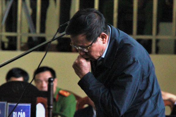 Ông Phan Văn Vĩnh sốc vì bị khởi tố thêm tội mới
