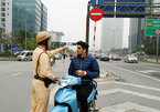 Police get tough on foreigners who violate traffic rules