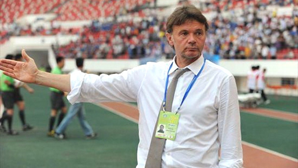 Philippe Troussier to coach Vietnam 18 team