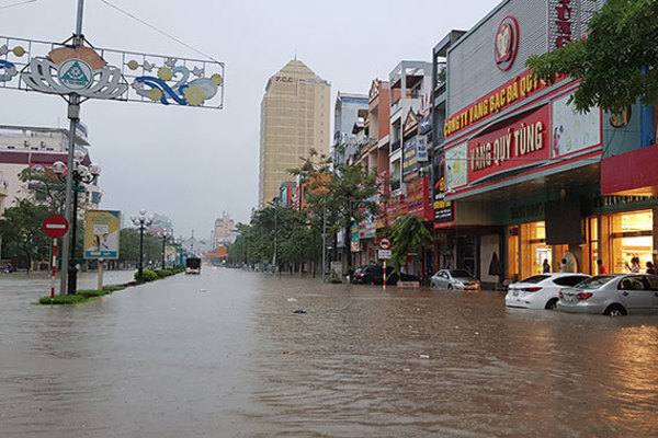 Thai Nguyen City deeply submerged after downpours