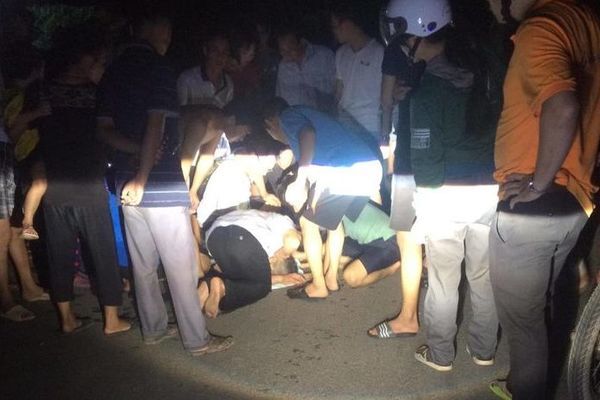 Bé trai 4 tuổi tử vong trong tầng hầm nhà ngập nước ở Phú Thọ