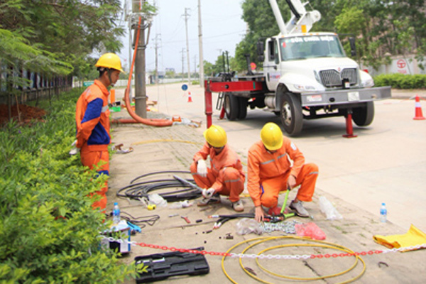 Điện lực miền Bắc tăng cường nhiều giải pháp trong mùa mưa bão