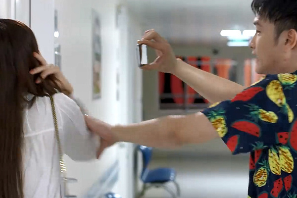 'Hoa hồng trên ngực trái' tập 12, Khuê cài bẫy để vạch mặt cáo của Trà