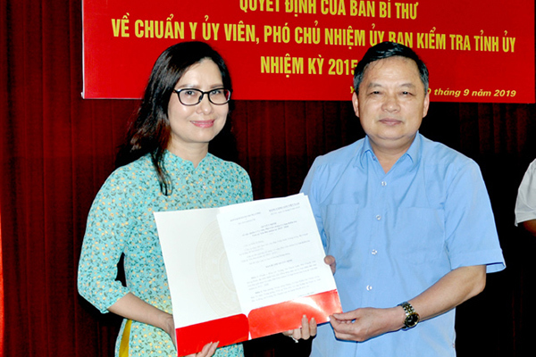 Ban Bí thư chuẩn y nhân sự mới