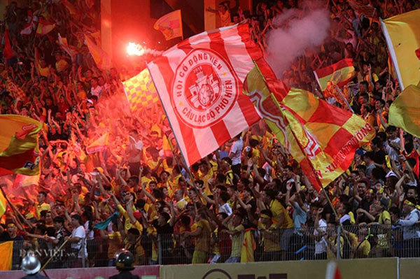 V.League clubs fined after flare troubles