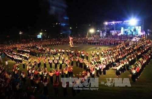 Yen Bai not to seek Guinness record recognition for massive Xoe dance