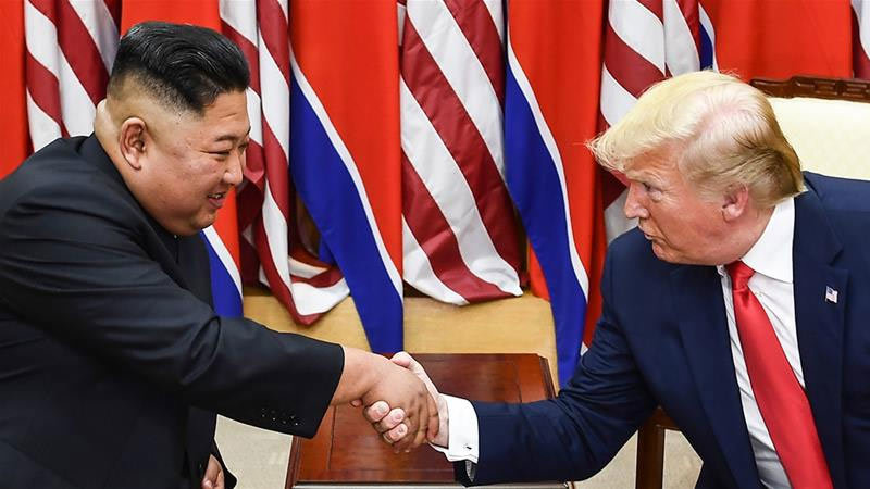 Kim Jong Un gửi thư mời ông Trump