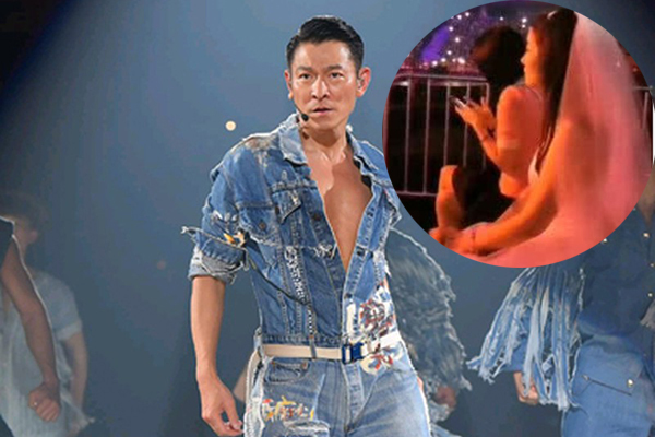 Lưu Đức Hoa được fan nữ diện váy cưới cầu hôn giữa liveshow