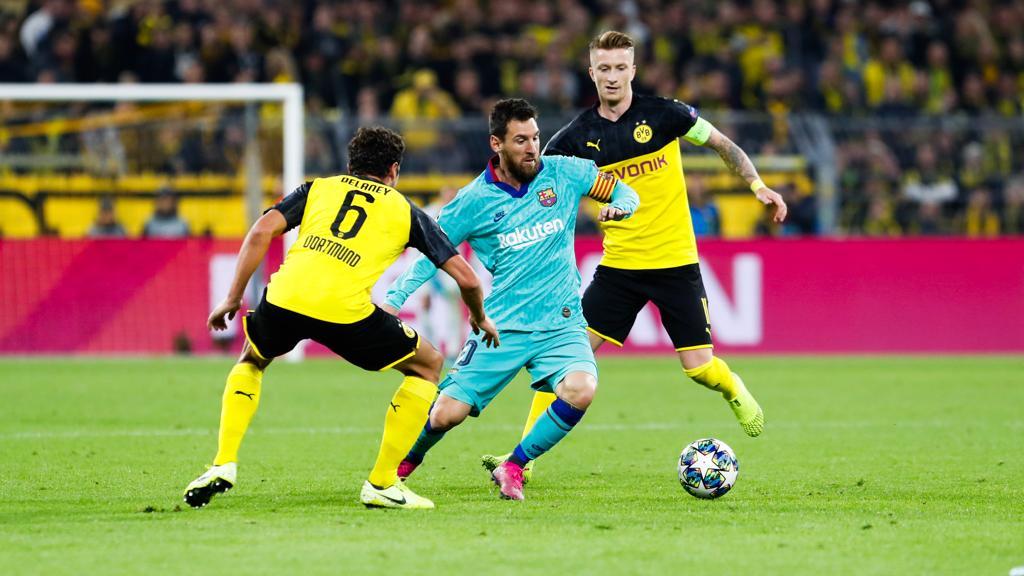 Messi tái xuất, Barca thoát thua trên sân Dortmund