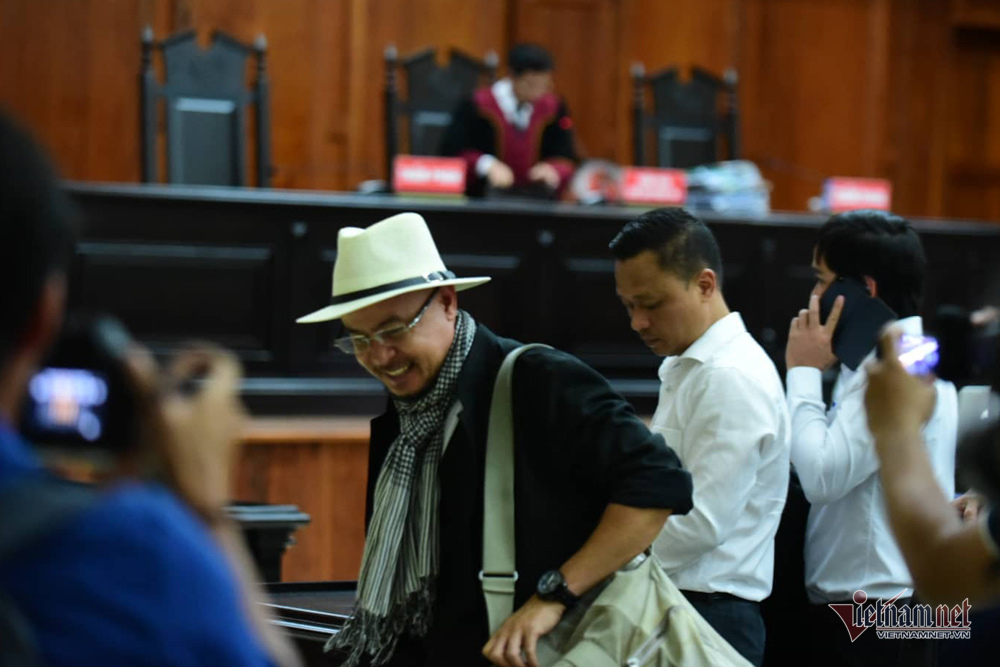 Bà Lê Hoàng Diệp Thảo không đến tòa, muốn xử kín vụ ly hôn phúc thẩm