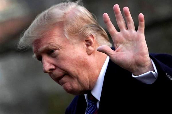 Thổi bùng xung đột với Iran, ông Trump tự đẩy mình vào thế kẹt