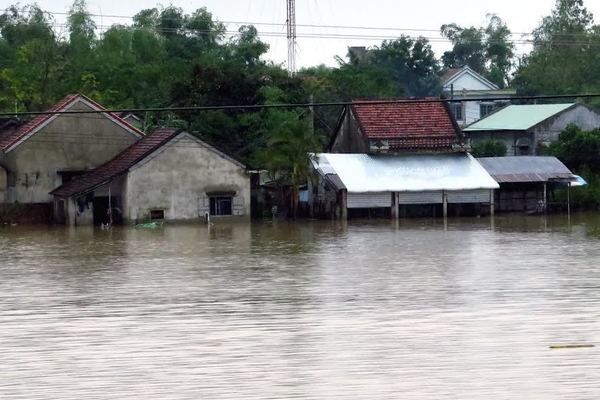 '. Dự báo thời tiết 19/9: Nhiều tỉnh Trung và Nam Bộ có nguy cơ lũ quét .'