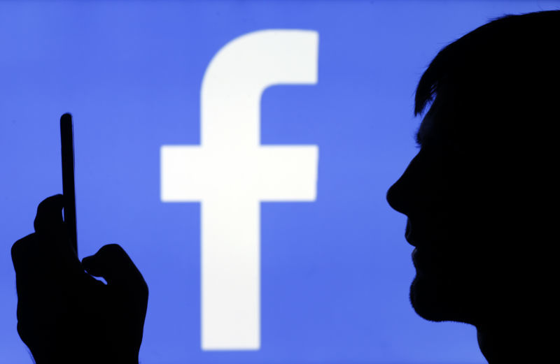 Facebook có 'tòa án tối cao' xử người dùng mạng xã hội