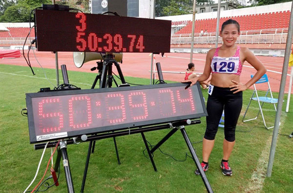 Race walker Phuc breaks national walking record