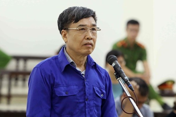 Former heads of Vietnam Social Security brought to court
