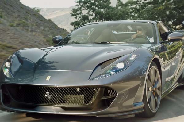 Mẫu xe mui trần đẹp hoàn hảo của Ferrari suốt 50 năm qua
