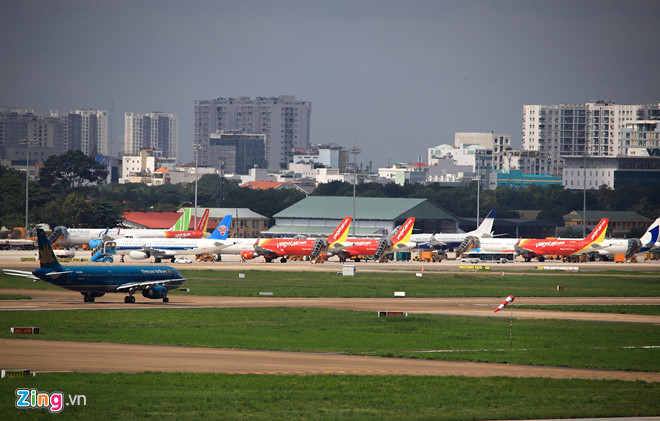 Vietnam Airlines, Vietjet fear they may lose market share to newcomers