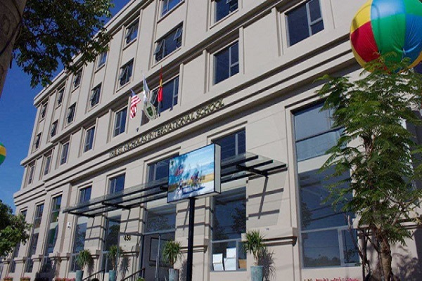 Văn phòng biến thành trường học, Đà Nẵng họp khẩn