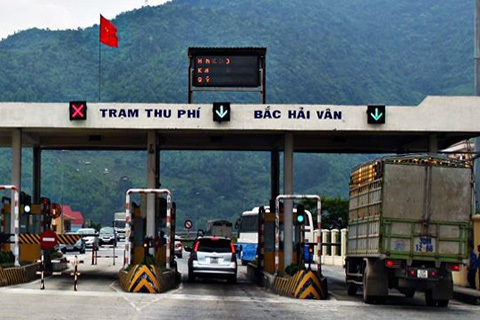 Nghe VietNamNet: 5 ngày nữa, xe dưới 2 tấn qua hầm Hải Vân nộp phí tăng gấp đôi