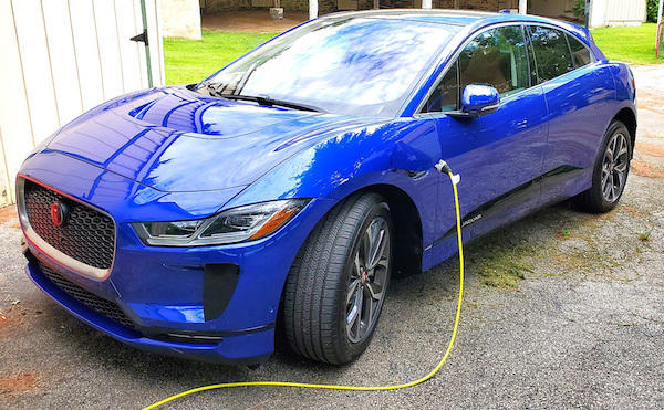 Tưởng là thị trường lớn nhưng xe điện ở Mỹ chỉ chiếm 1% thị phần