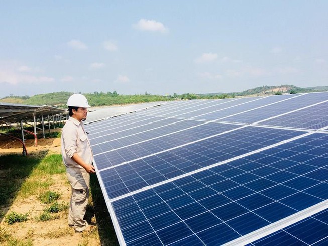 Solar power not fully exploited because of limited transmission capability