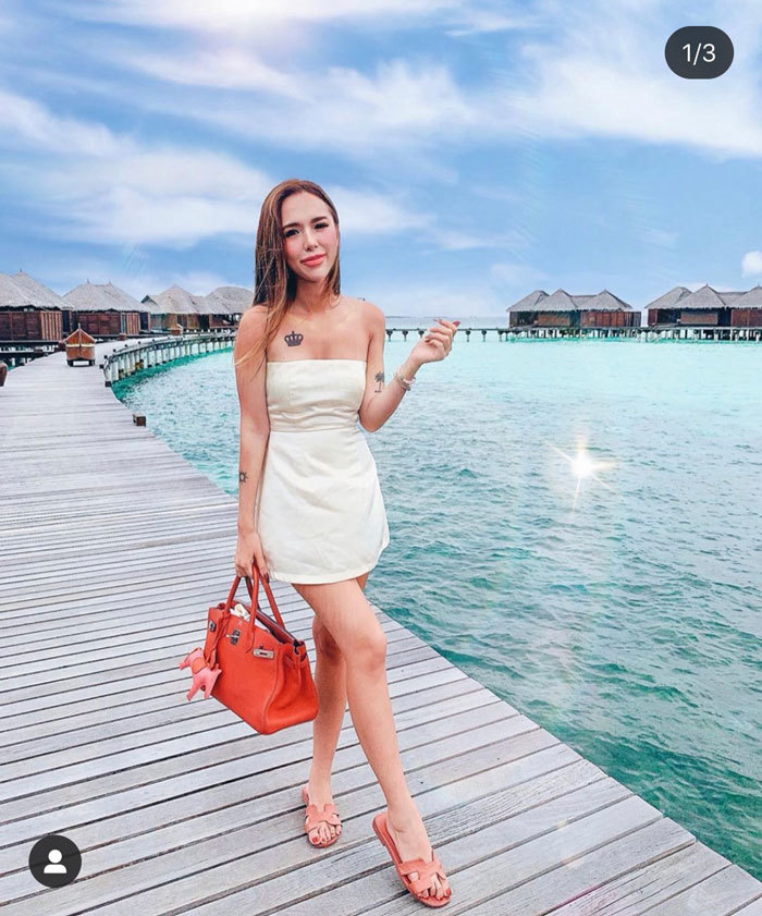 Cô gái xinh đẹp trong hội 'Rich Kids' đón sinh nhật tại Maldives Cô gái xinh đẹp trong hội 'Rich Kids' đón sinh nhật tại Maldives