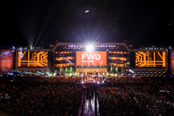 Có Bằng Kiều, Sơn Tùng MTP, Tóc Tiên nhưng FWD Music Fest lại không bán vé