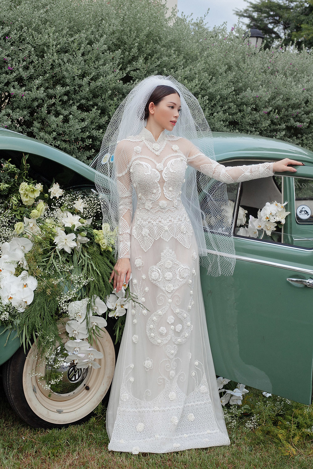 Vừa công khai yêu em chồng Hà Tăng, Linh Rin bất ngờ chụp ảnh áo cưới
