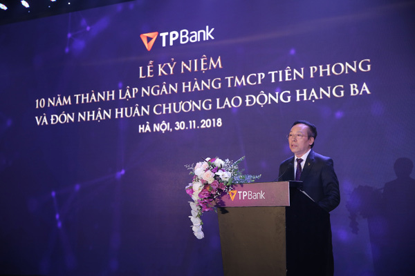 Enterprise Asia trao giải thưởng kép cho TPBank và doanh nhân Đỗ Minh Phú