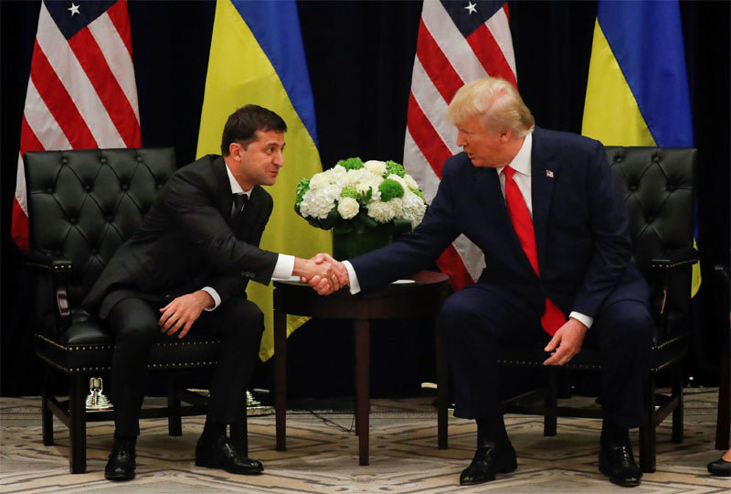 Thêm tiết lộ bất ngờ của Tổng thống Ukraina về điện đàm với ông Trump