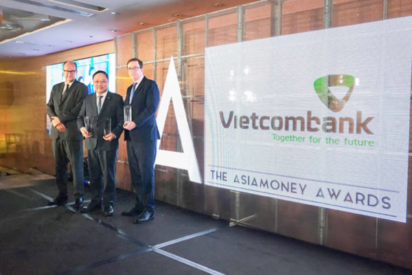 Vietcombank nhận ‘hat-trick’ giải thưởng từ Asiamoney