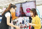 Foreign cosmetics brands flock to Vietnam
