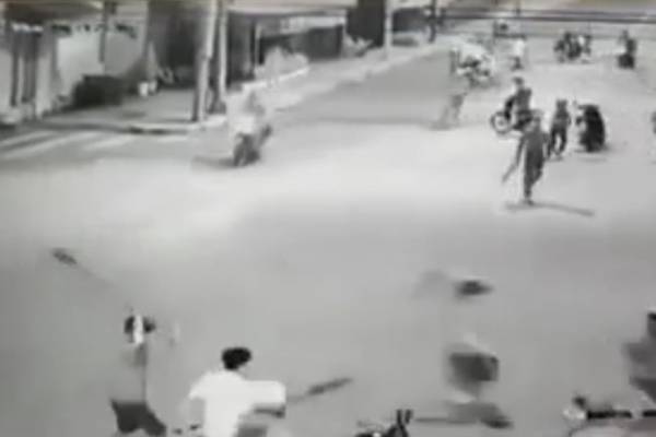 Nhóm thanh niên cầm mã tấu bao vây, đuổi chém dân phòng ở Đồng Nai