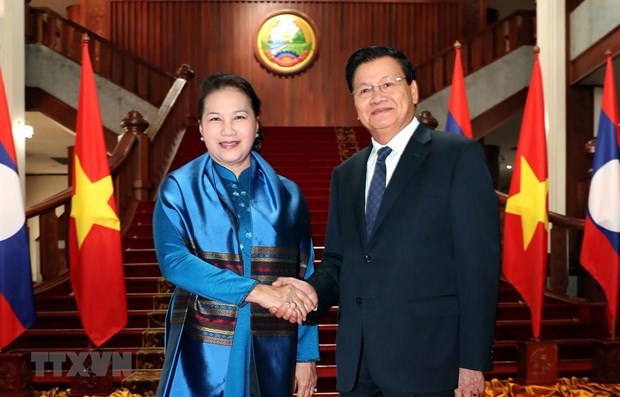 Vietnamese NA Chairwoman visits Laos