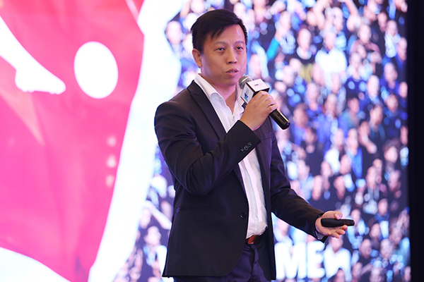 “Sếp” Bundesliga đến Việt Nam nói chuyện bóng đá