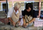 French artisan teaches disabled children to make pottery
