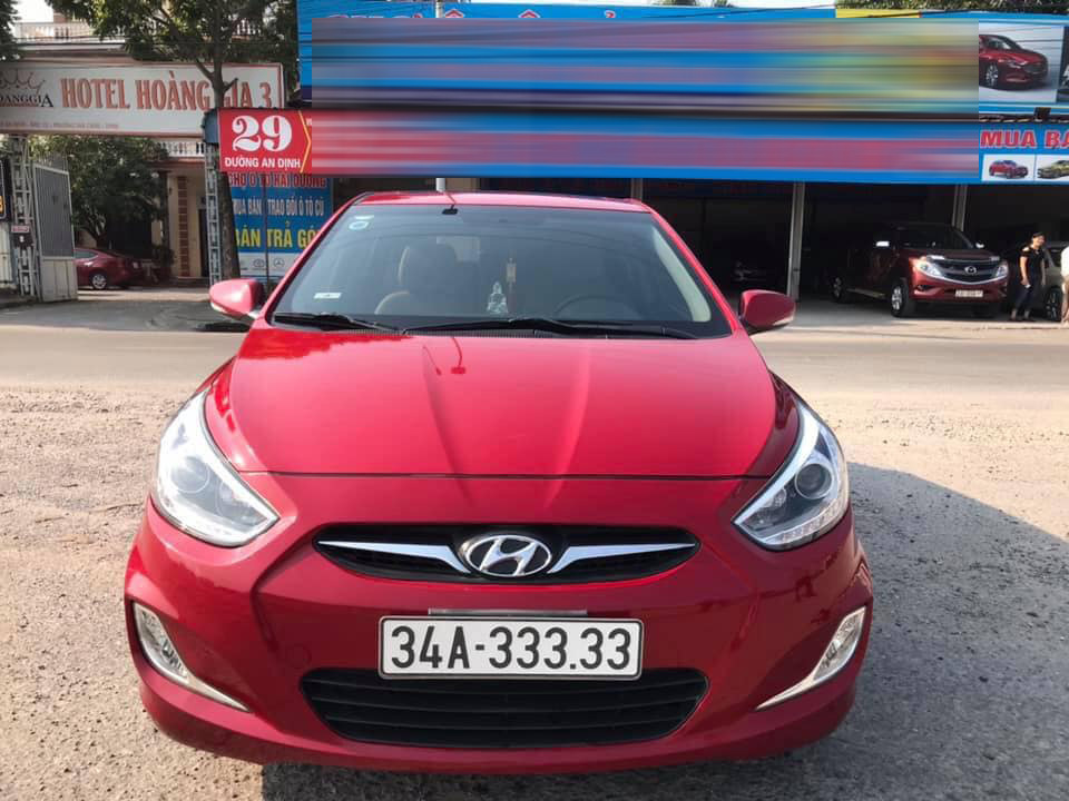 Loạt xe Hyundai biển đẹp, giá 'khủng' tại Việt Nam