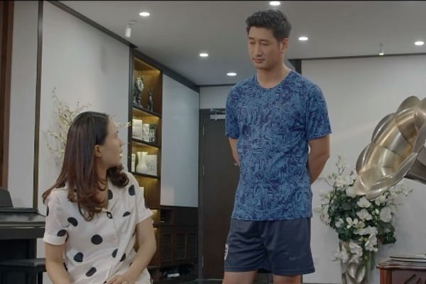 'Hoa hồng trên ngực trái' tập 17, Thái hứa cho Khuê 350 triệu cứu em nếu đồng ý ly hôn