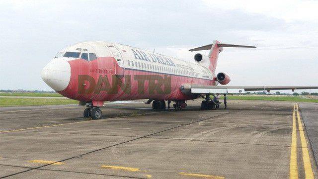 Có hay không chuyện đổi bánh, kẹo lấy máy bay Boeing 727 ở Nội Bài?