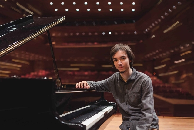Hungarian pianist Adam Balogh to perform at HCM City conservatory