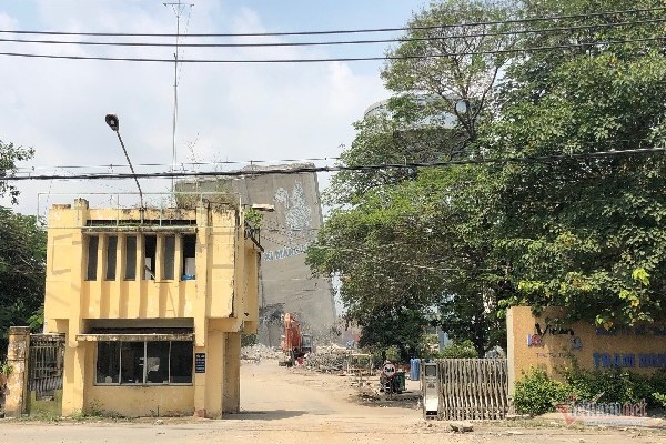 Phá dỡ nhà máy xi măng Hà Tiên xây khu đô thị mới