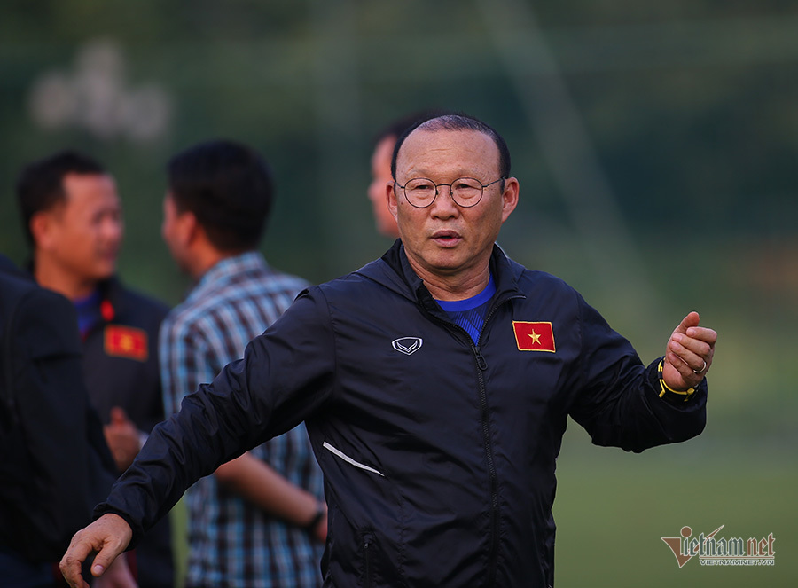 Danh sách tuyển Việt Nam đấu Malaysia: Chiêu của thầy Park là thế!
