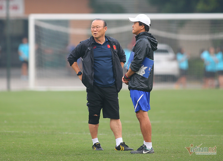 Danh sách tuyển Việt Nam đấu Malaysia: Chiêu của thầy Park là thế!