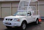 Giáo hoàng Francis diễu hành bằng bán tải Nissan Navara giá rẻ