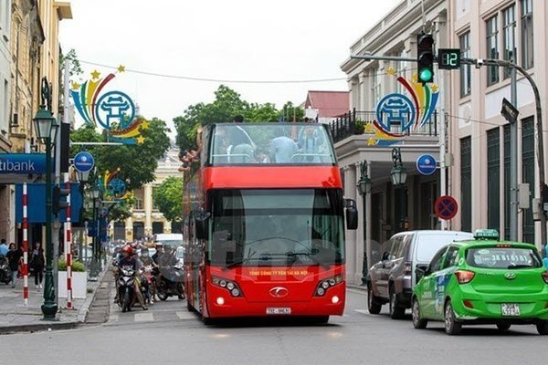 Hanoi to put electric bus into service in 2021-2025