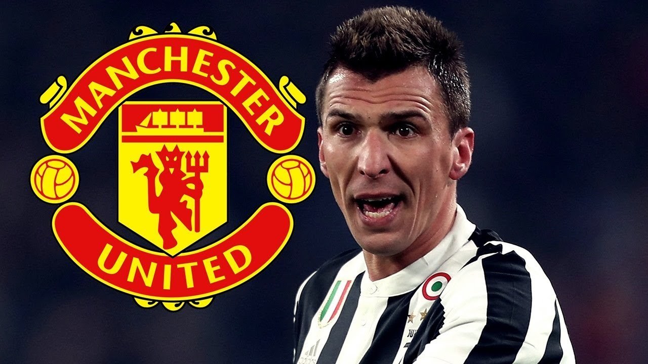 MU ký Mandzukic 18 tháng, Ronaldo nói đố ai bằng