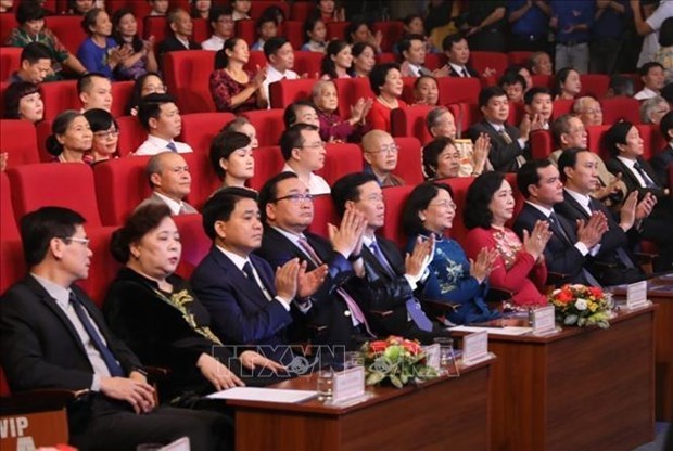 Hanoi honours 10 outstanding citizens of 2019