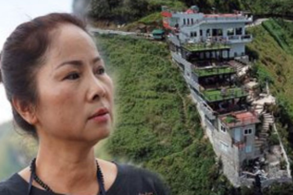 Bà chủ Mã Pì Lèng Panorama: 