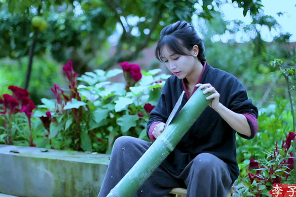 'Tiên nữ đồng quê' Lý Tử Thất thu nhập khủng, trở thành triệu phú ở tuổi 29